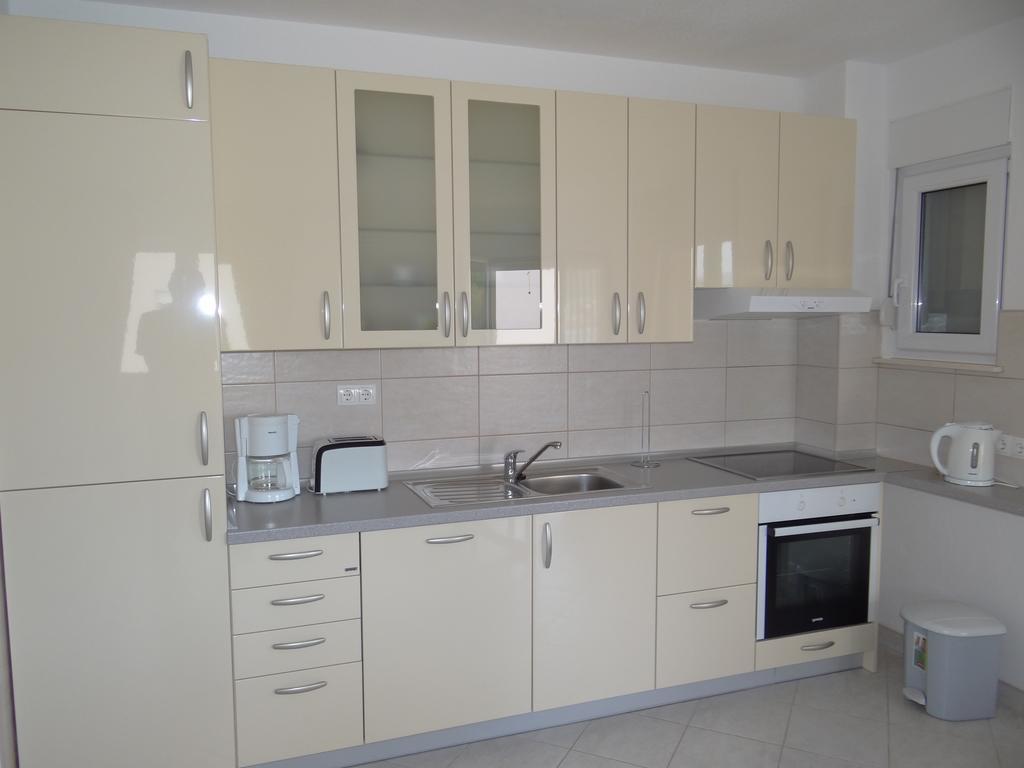 Vila Lola Apartmani Трогир Екстериор снимка