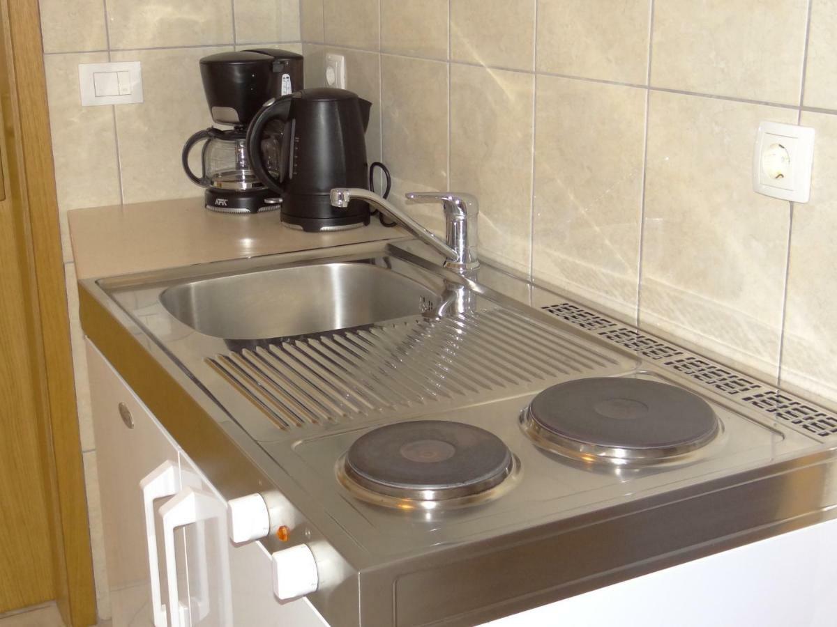 Vila Lola Apartmani Трогир Екстериор снимка